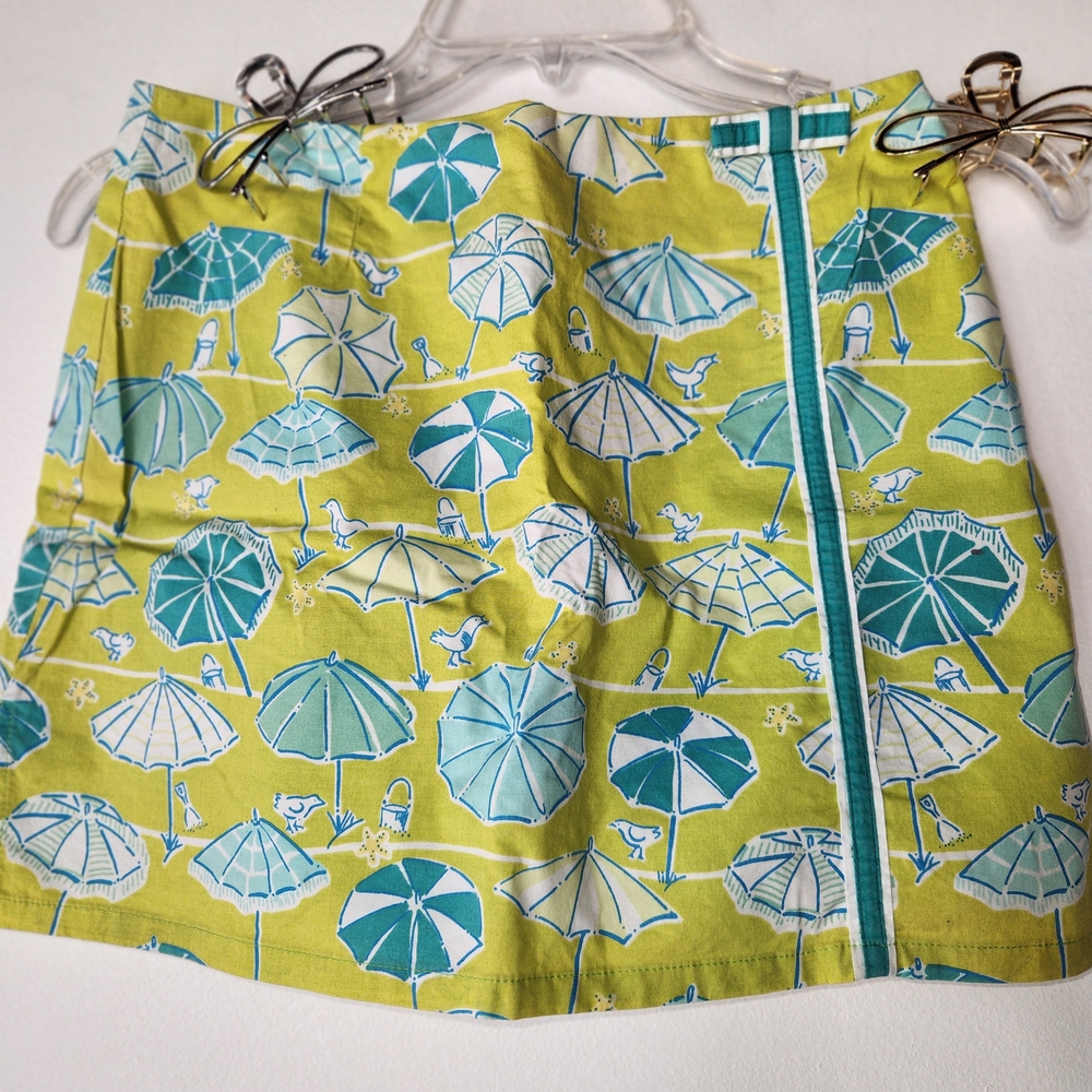 Lilly Pulitzer Green and Blue Umbrella Print Women's Skort